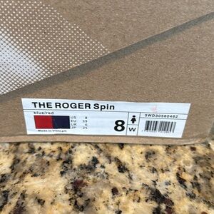 On The Roger Spin Women's Blue/Red Size 8
